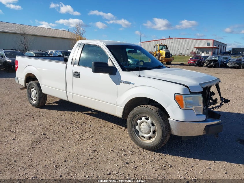 FORD F-150 XL