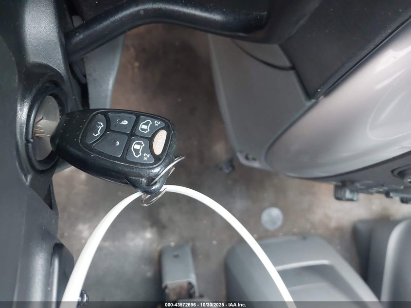 2006 Chrysler Town & Country Touring VIN: 2A4GP54LX6R859214 Lot: 43572696