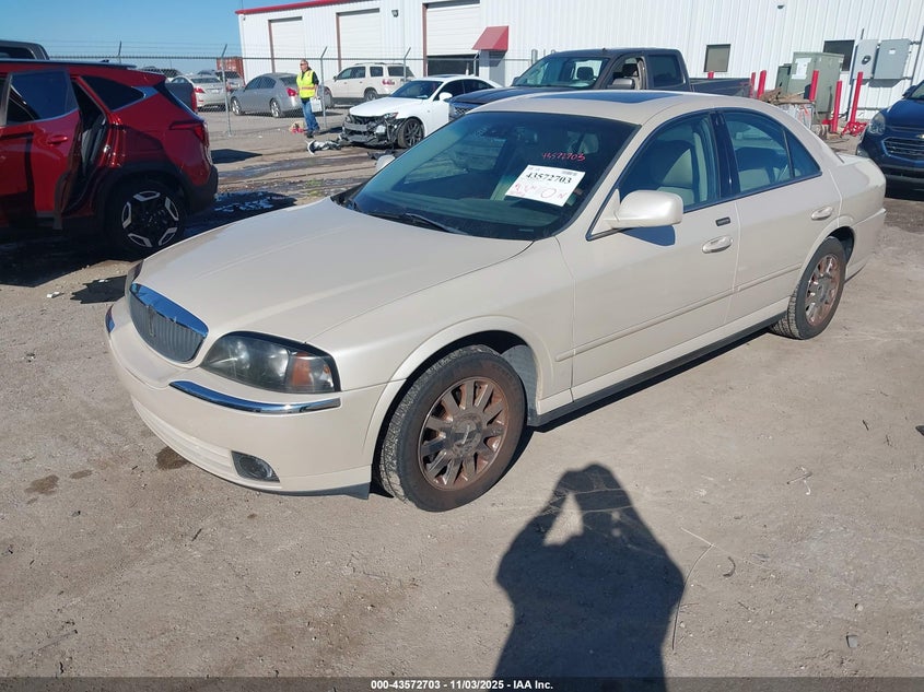 1LNHM86S53Y682258 2003 LINCOLN LS photo no. 2