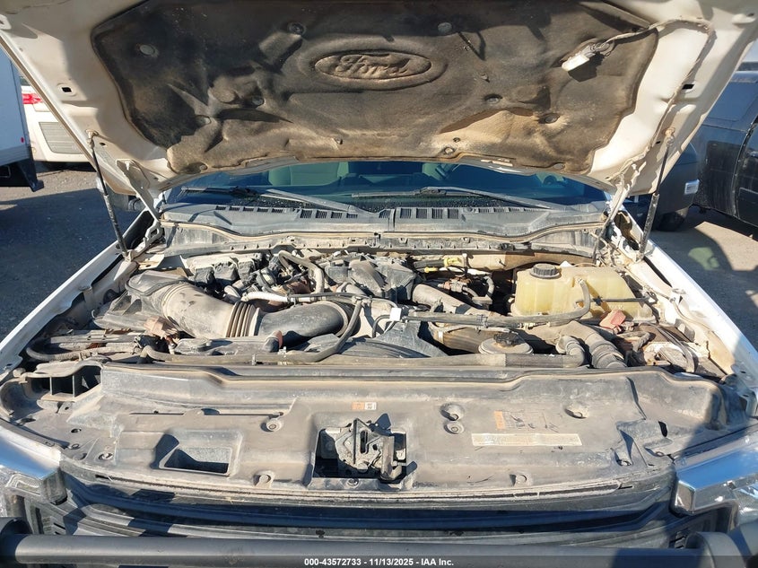 2017 Ford F-450 Chassis Xl VIN: 1FD0W4HT8HEF17254 Lot: 43572733