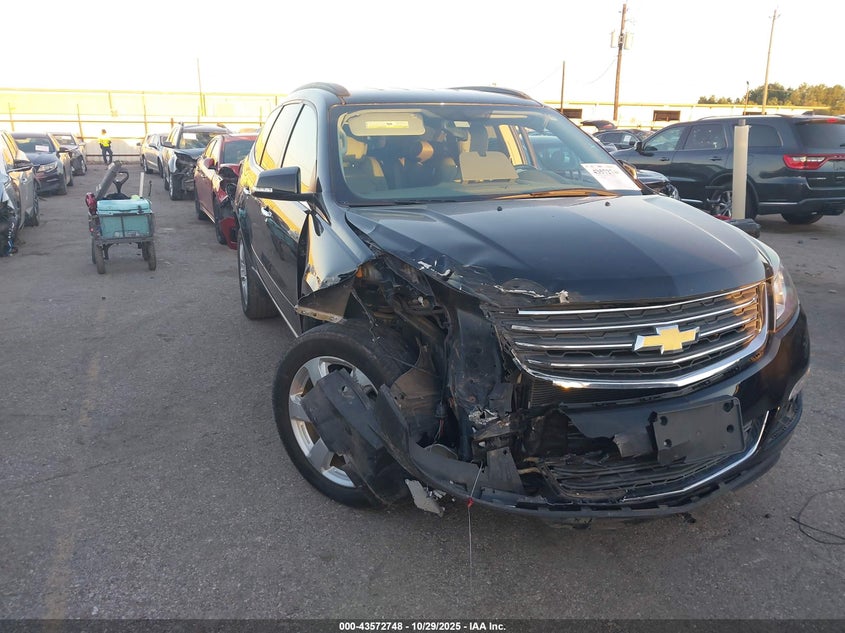 CHEVROLET TRAVERSE 1LT