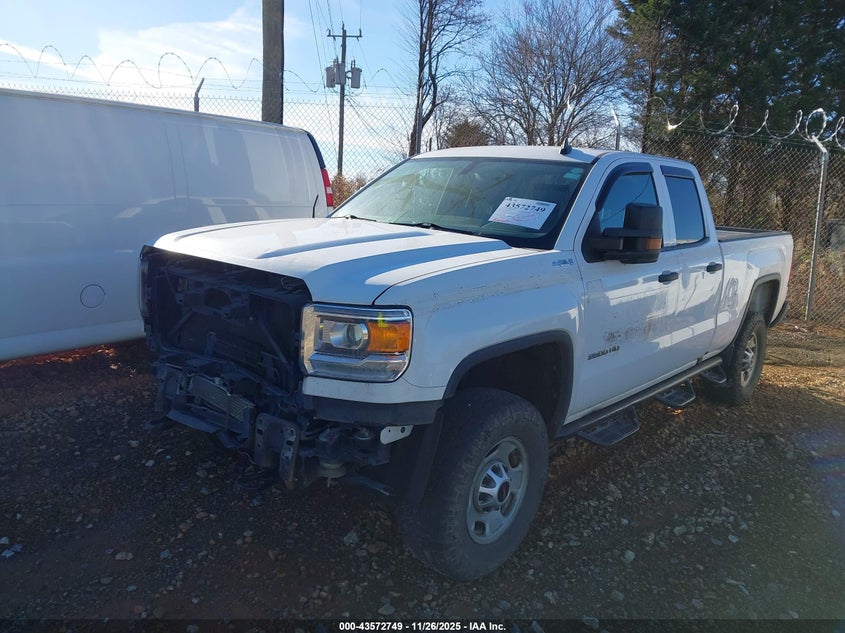 2GT22NEG5K1153910 2019 GMC SIERRA photo no. 2