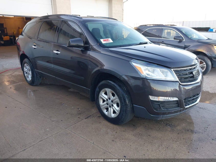 CHEVROLET TRAVERSE LS