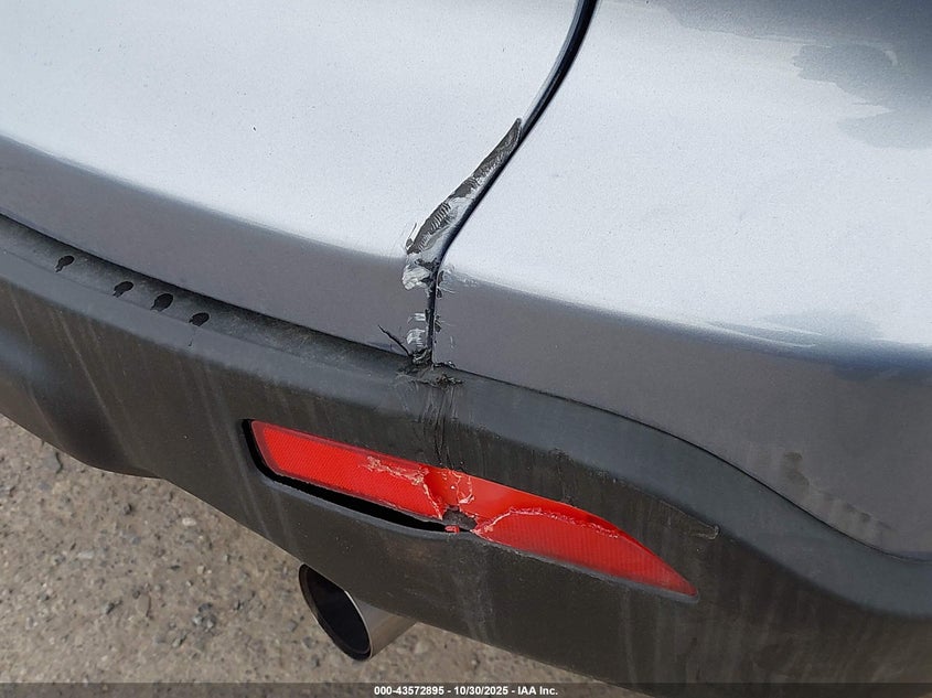 2007 Honda Cr-V Lx VIN: JHLRE38317C040690 Lot: 43572895