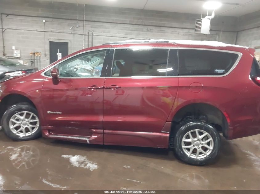 2022 Chrysler Pacifica Touring L VIN: 2C4RC1BG6NR159679 Lot: 43572901