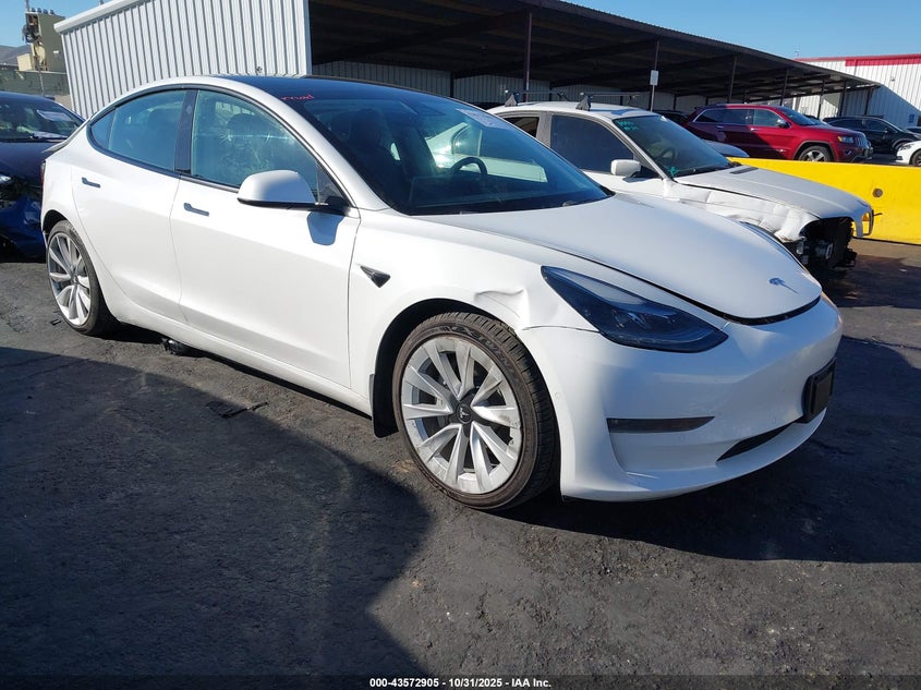 TESLA MODEL 3 LONG RANGE DUAL MOTOR ALL-WHEEL DRIVE