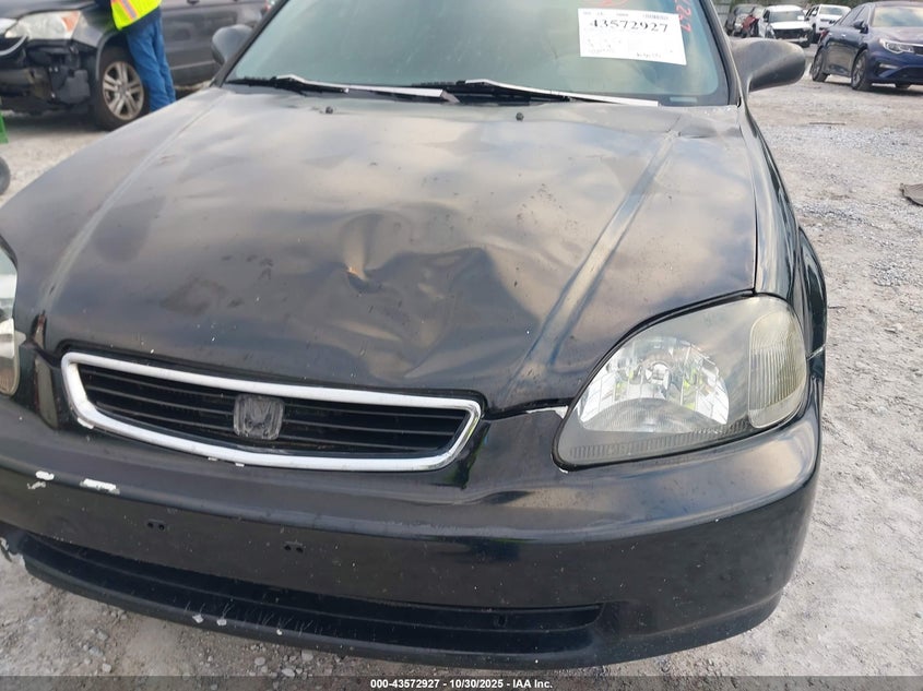 1998 Honda Civic Lx VIN: 1HGEJ667XWL034630 Lot: 43572927