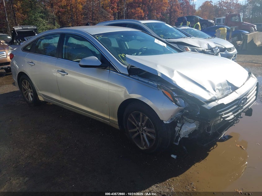 2016 HYUNDAI SONATA auction photo 1