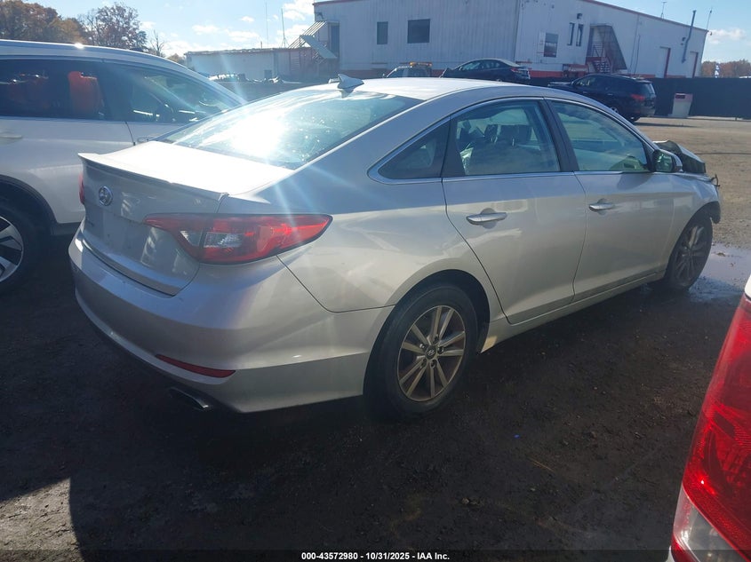 2016 HYUNDAI SONATA auction photo 4
