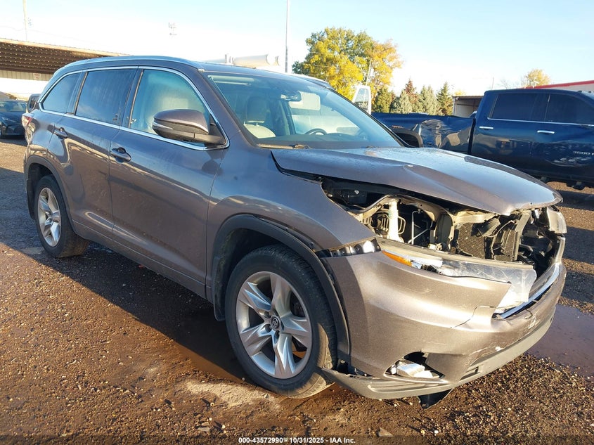 TOYOTA HIGHLANDER LIMITED PLATINUM V6