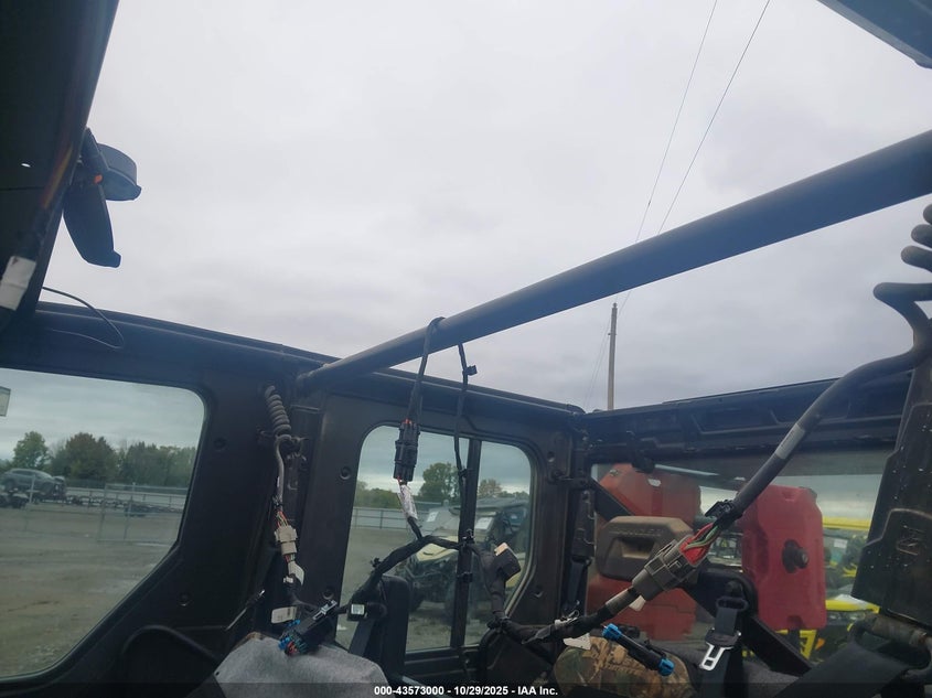 2021 Polaris Ranger Crew Xp 1000 Northstar Ultimate VIN: 4XARSY993M8470832 Lot: 43573000