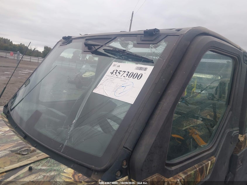 2021 Polaris Ranger Crew Xp 1000 Northstar Ultimate VIN: 4XARSY993M8470832 Lot: 43573000