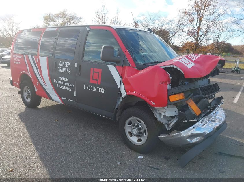 CHEVROLET EXPRESS LT