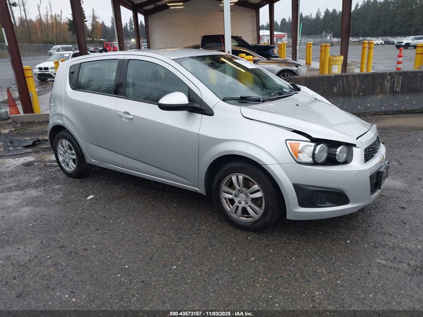 CHEVROLET SONIC 1LS