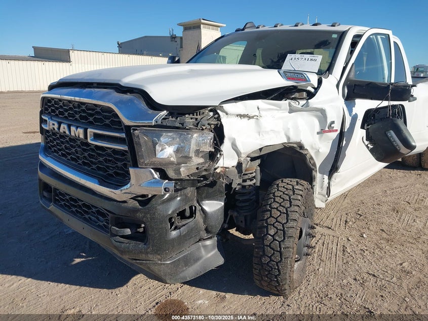 2023 Ram 3500 Tradesman 4X4 8' Box VIN: 3C63RRGLXPG522087 Lot: 43573180