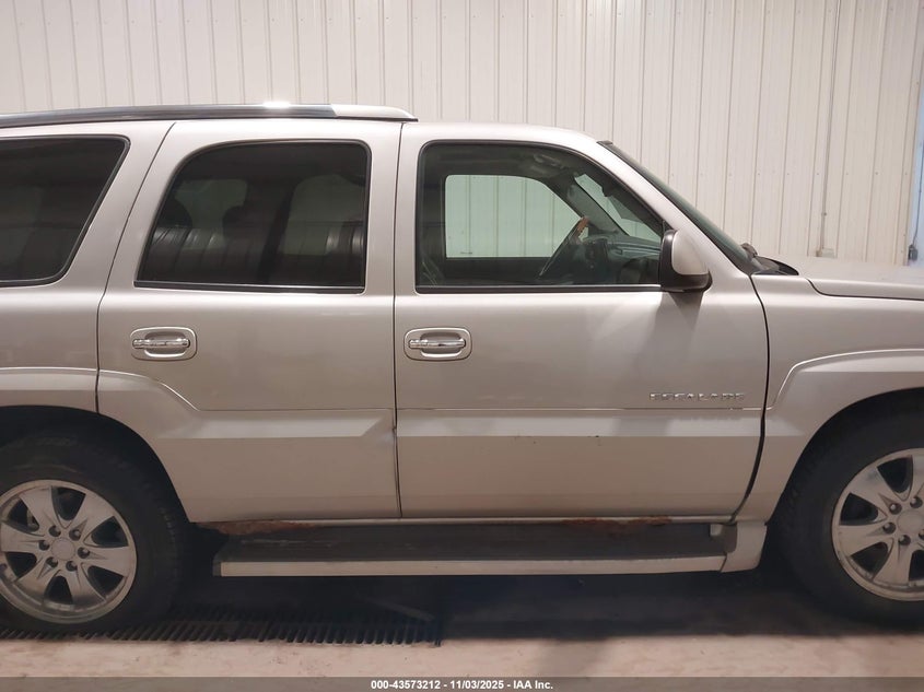 2006 Cadillac Escalade Standard VIN: 1GYEK63N56R130557 Lot: 43573212