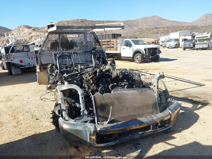 2021 FORD F-350 CHASSIS  (VIN: 1FD8W3GT8MEE15705)