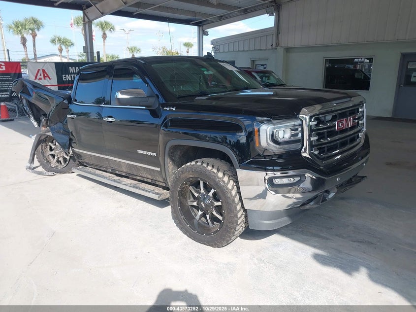 GMC SIERRA 1500 SLT