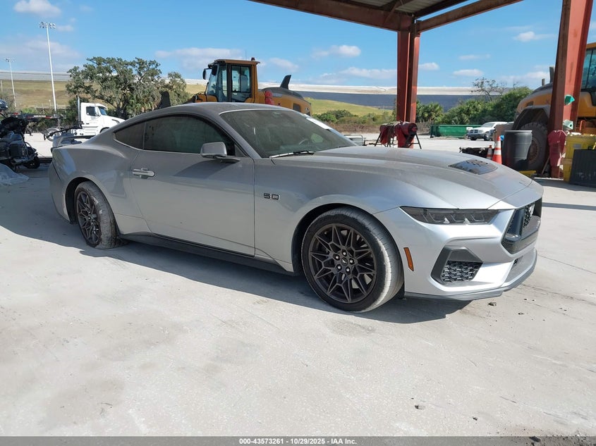 FORD MUSTANG GT PREMIUM FASTBACK