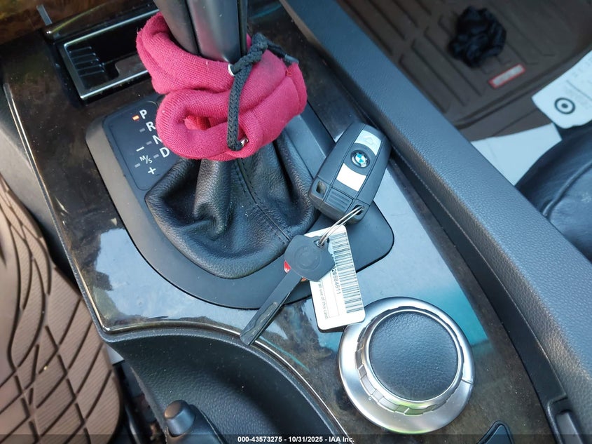 2007 BMW 530I VIN: WBANE73557CM55066 Lot: 43573275