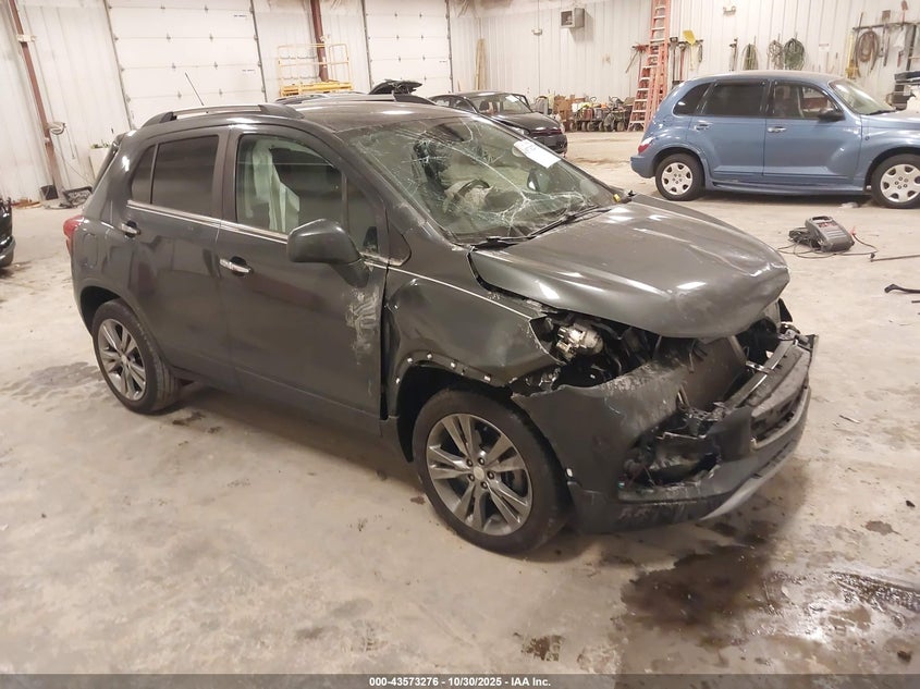 CHEVROLET TRAX AWD LT