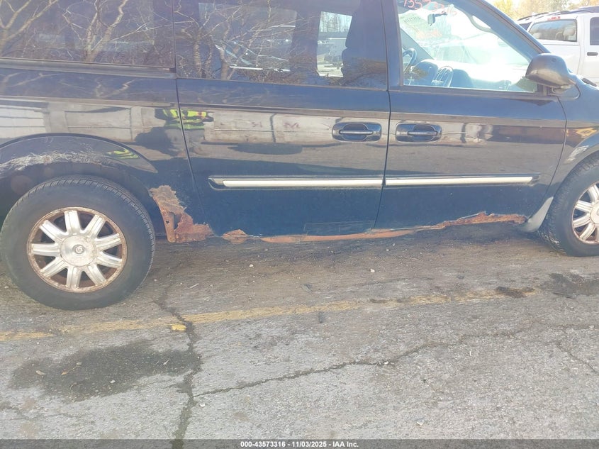 2006 Chrysler Town & Country Touring VIN: 2A4GP54LX6R775541 Lot: 43573316