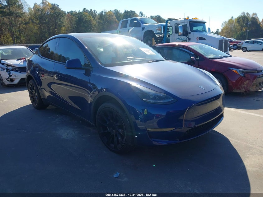 TESLA MODEL Y AWD/LONG RANGE DUAL MOTOR ALL-WHEEL DRIVE