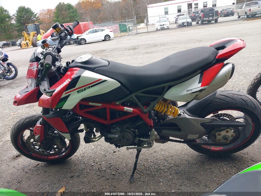 2020 Ducati Hypermotard 950/950 Sp VIN: ZDMBAJDT3LB005187 Lot: 43573390