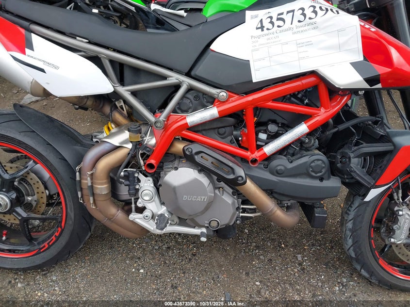 2020 Ducati Hypermotard 950/950 Sp VIN: ZDMBAJDT3LB005187 Lot: 43573390