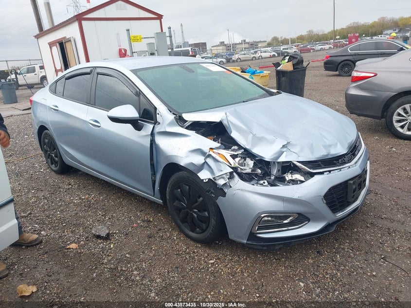 CHEVROLET CRUZE LS AUTO