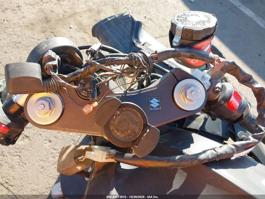 2006 Suzuki Gsx-R750 K6 VIN: JS1GR7KA562110598 Lot: 43573510