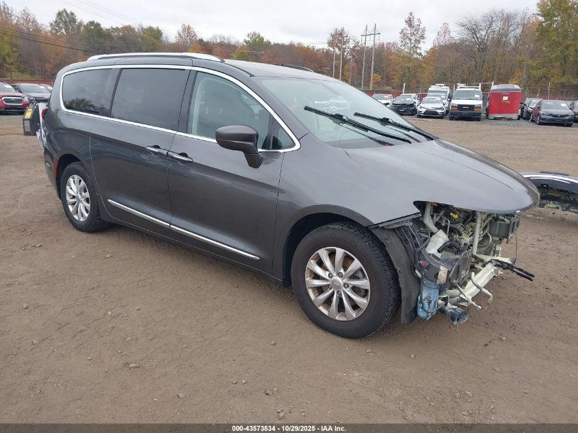 CHRYSLER PACIFICA TOURING L PLUS