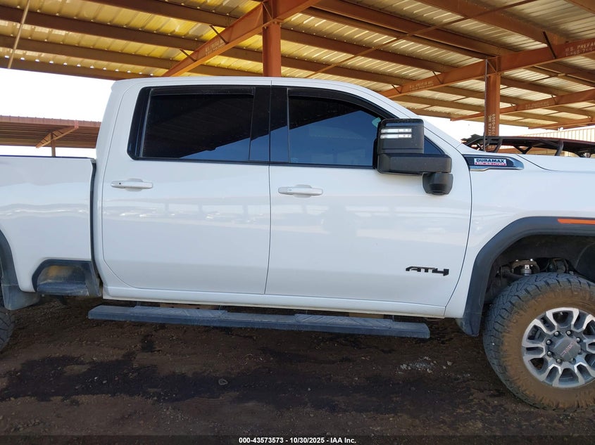 1GT49PEY8NF240397 2022 GMC SIERRA photo no. 13
