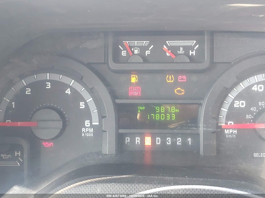 1FDWE3FL3ADA12258 2010 FORD ECONOLINE photo no. 5