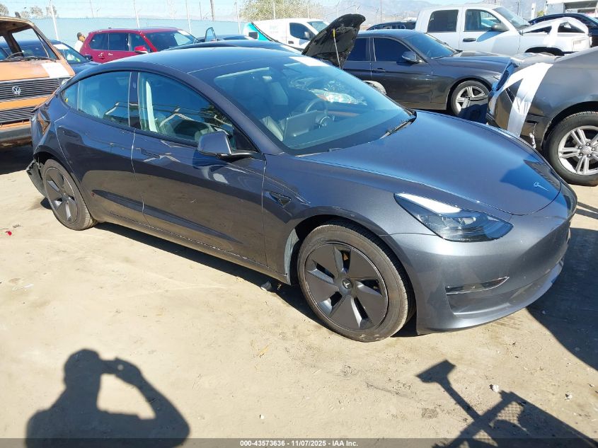 TESLA MODEL 3 REAR-WHEEL DRIVE