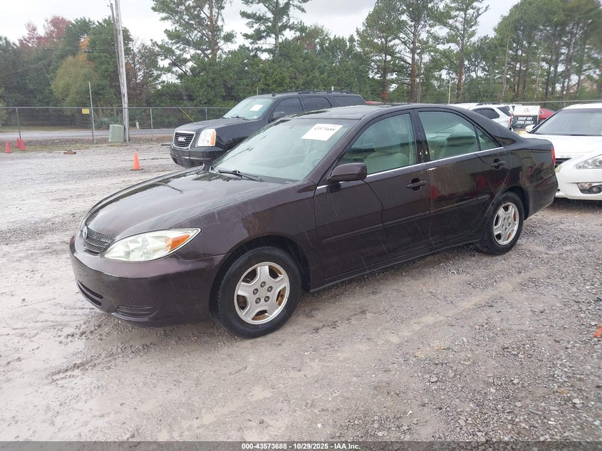 4T1BF32K92U525735 2002 TOYOTA CAMRY photo no. 2