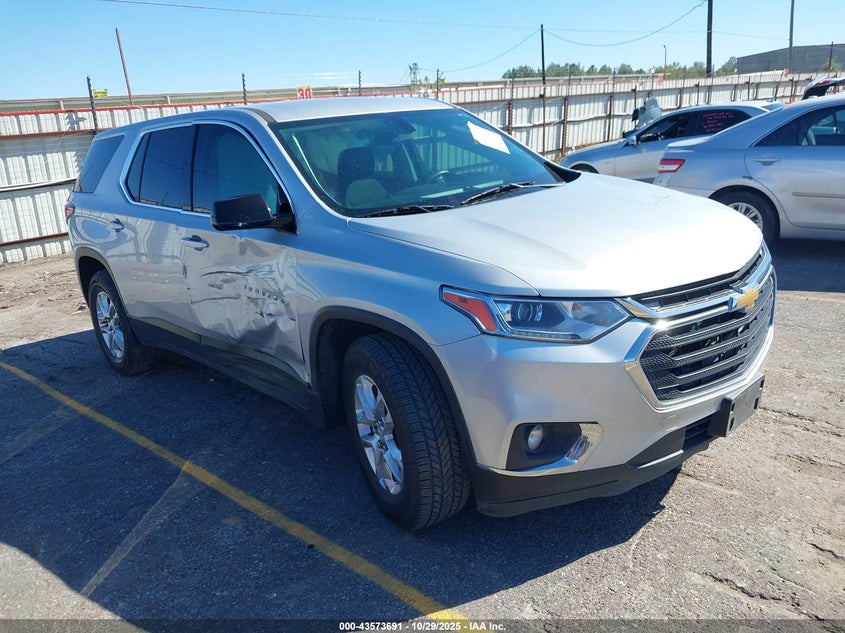 CHEVROLET TRAVERSE LS