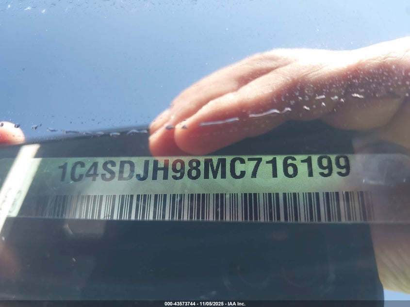 2021 Dodge Durango Srt Hellcat Awd VIN: 1C4SDJH98MC716199 Lot: 43573744