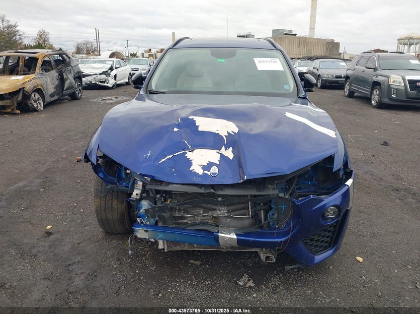 ZN661XUAXNX383106 2022 MASERATI LEVANTE photo no. 6
