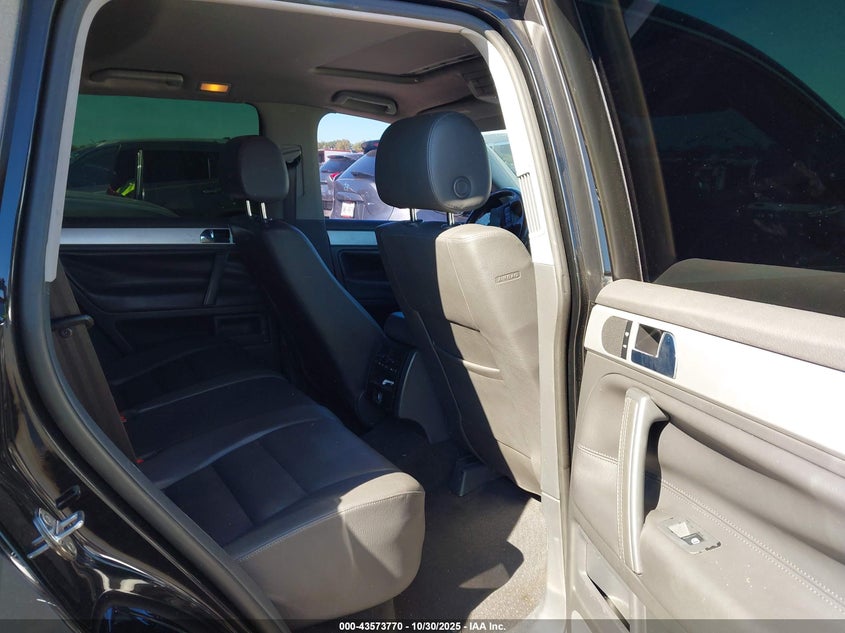 2008 Volkswagen Touareg 2 Vr6 Fsi VIN: WVGBE77L48D035689 Lot: 43573770