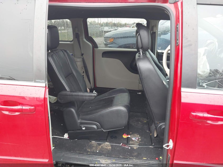 2014 Dodge Grand Caravan Sxt 30Th Anniversary VIN: 2C4RDGCG8ER319687 Lot: 43573841