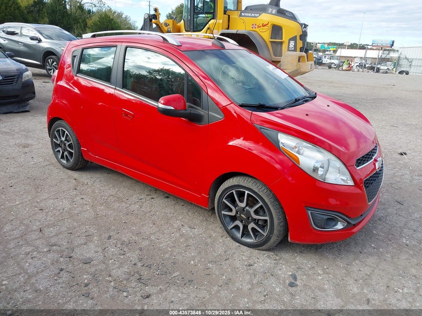 CHEVROLET SPARK 2LT CVT