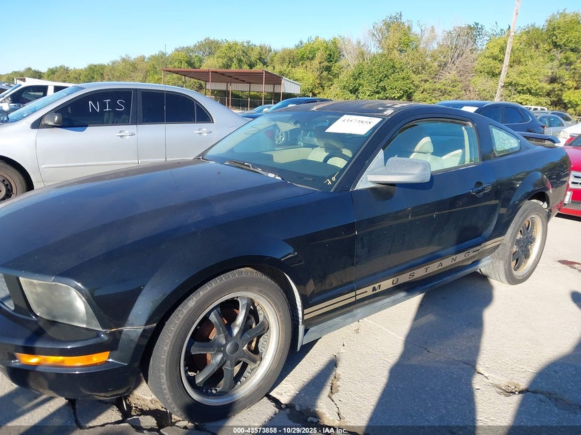 2006 Ford Mustang V6 VIN: 1ZVFT80N665130711 Lot: 43573858