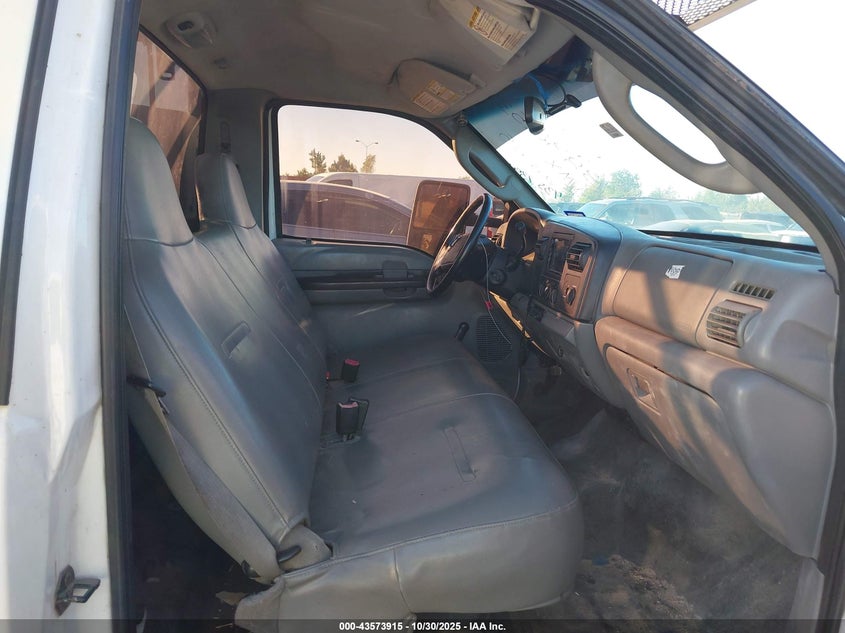 2006 Ford F-450 Chassis Xl/Xlt VIN: 1FDXF46P96EB83253 Lot: 43573915