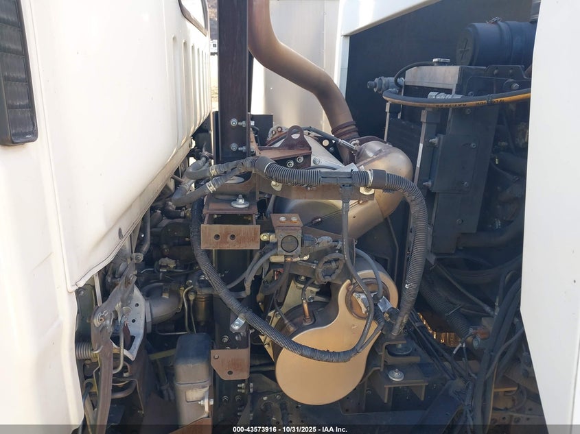 2010 Isuzu Dsl Reg VIN: JALE5W160A7901685 Lot: 43573916