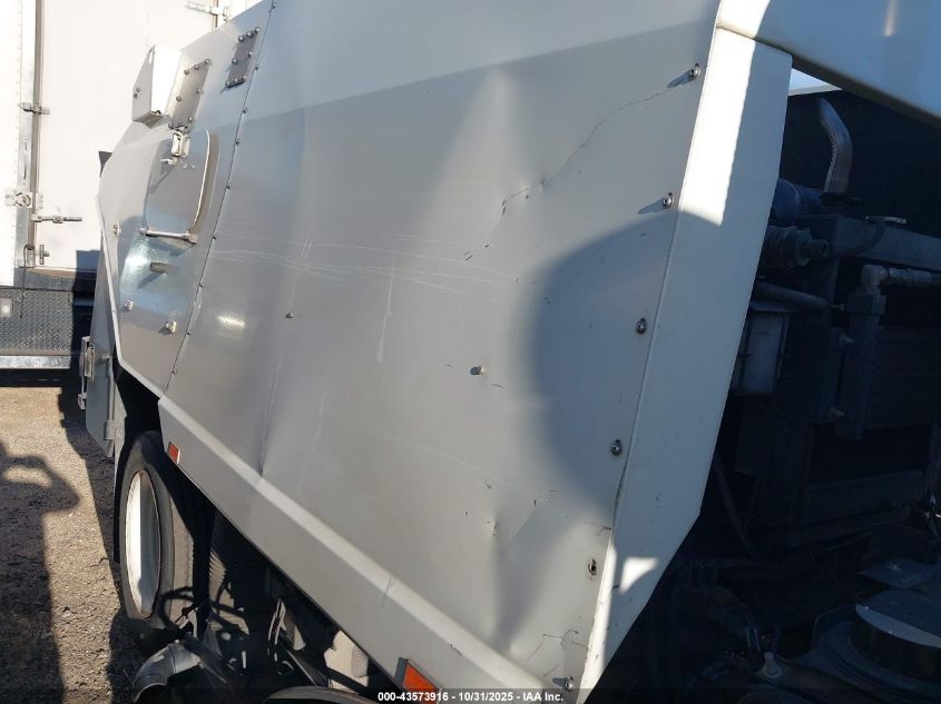 2010 Isuzu Dsl Reg VIN: JALE5W160A7901685 Lot: 43573916