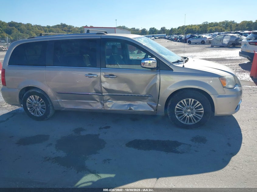 2013 Chrysler Town & Country Limited VIN: 2C4RC1GG1DR682485 Lot: 43573940