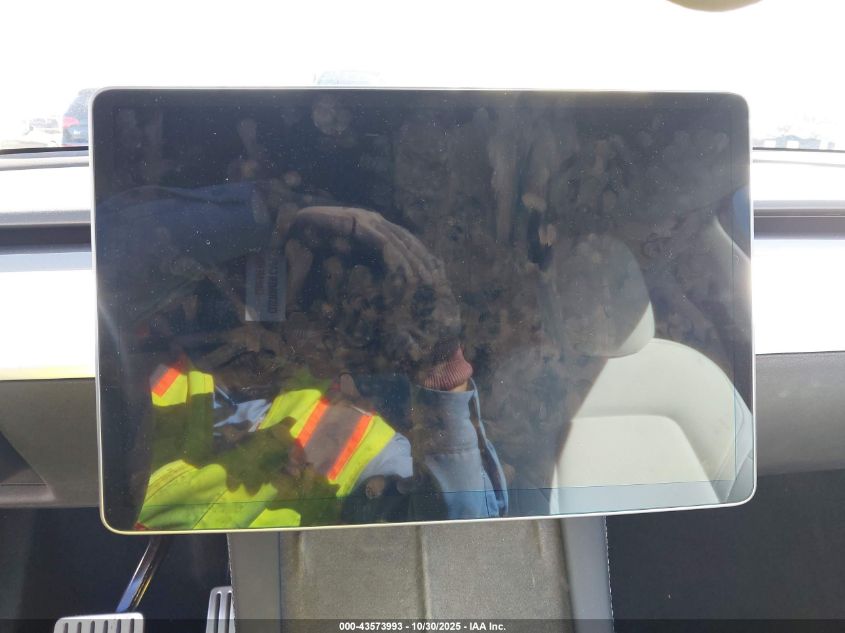 2023 Tesla Model Y Performance Dual Motor All-Wheel Drive VIN: 7SAYGDEF7PF602945 Lot: 43573993