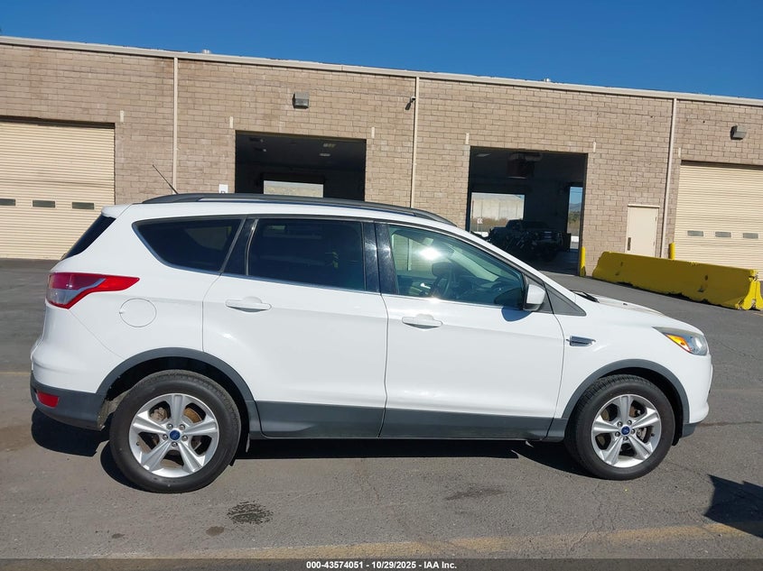 2015 Ford Escape Se VIN: 1FMCU9GX2FUB07783 Lot: 43574051