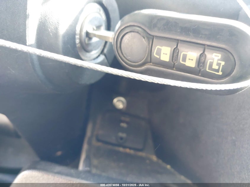 2019 Ram Promaster 2500 High Roof 159 Wb VIN: 3C6TRVDG8KE532220 Lot: 43574056